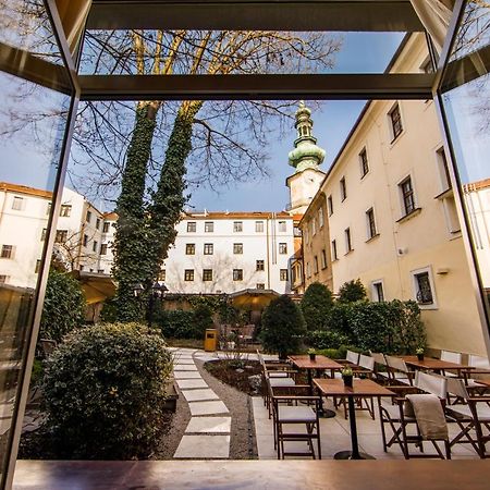 Beigli Hotel & Garden ブラチスラヴァ エクステリア 写真