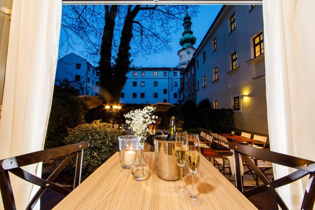 Beigli Hotel & Garden ブラチスラヴァ エクステリア 写真